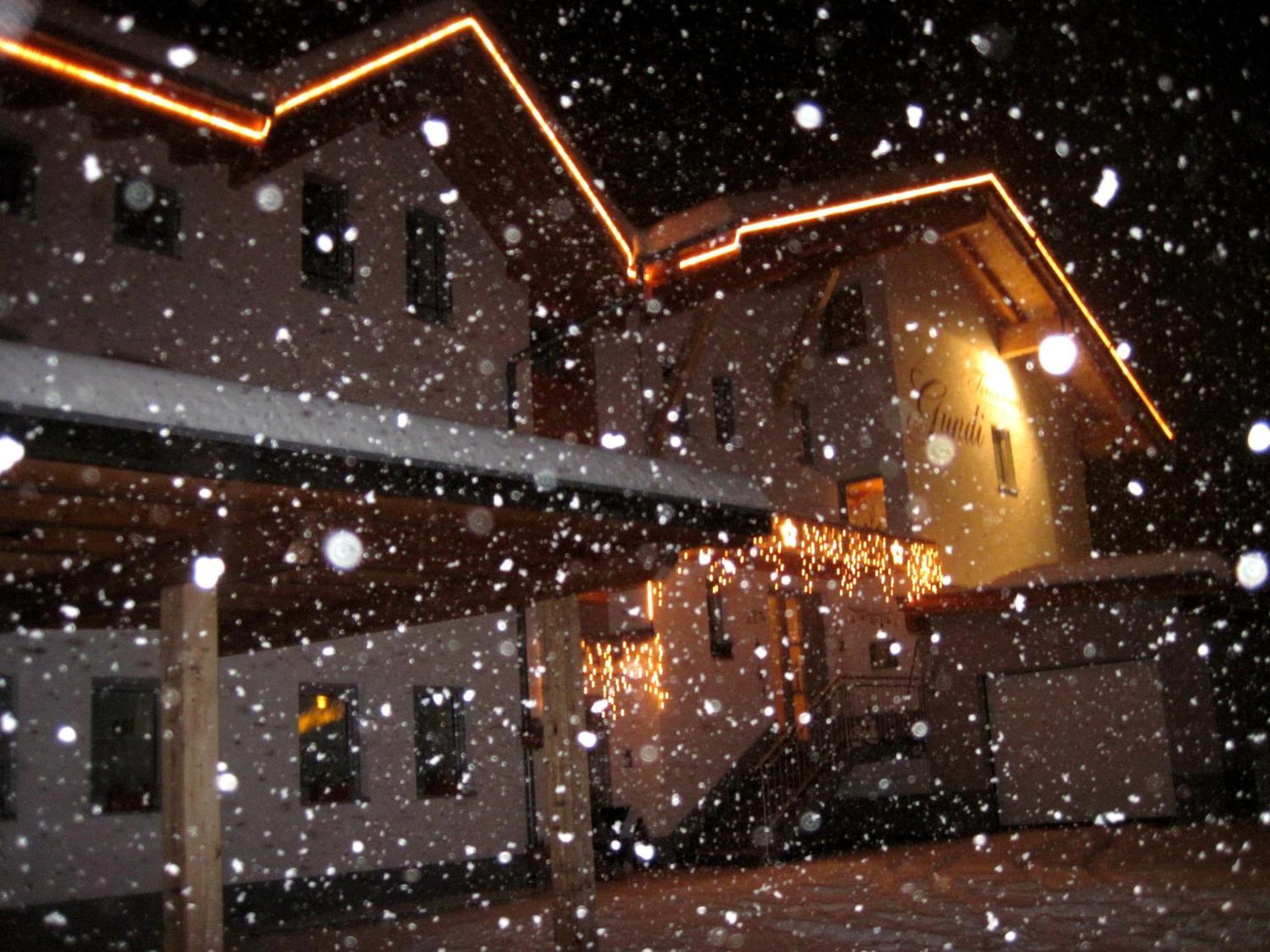 Ferienhaus Gundi Pettneu am Arlberg Exterior foto
