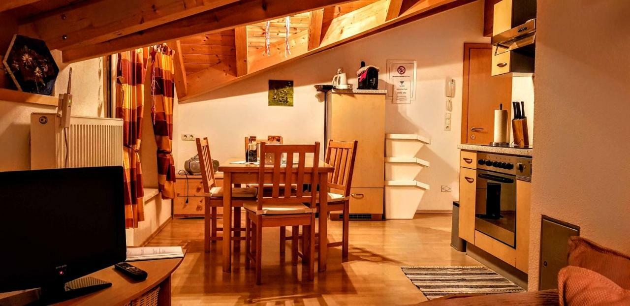Ferienhaus Gundi Pettneu am Arlberg Exterior foto